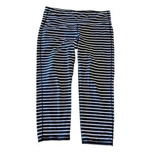Athleta‎ Women's Black & White Striped Compression Activewear Leggings Medium